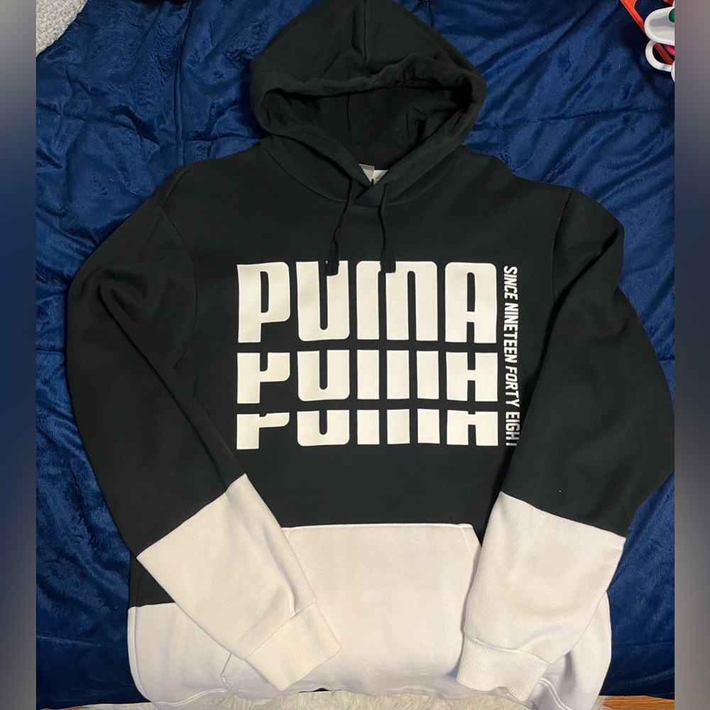 Two-tone Puma Sweatshit